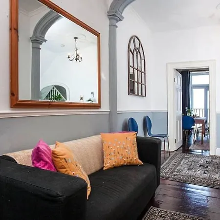 Вилла Large House, Sleeps 10 With Incredible Sea Views Ильфракомб Экстерьер фото