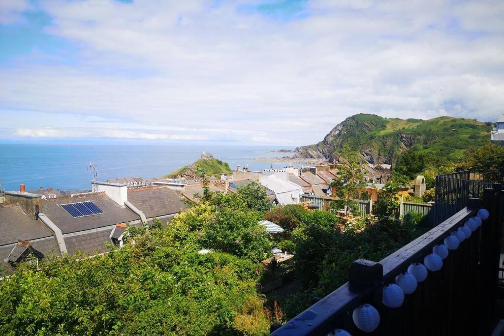 Large House, Sleeps 10 With Incredible Sea Views * Ilfracombe