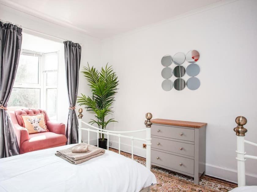 Large House, Sleeps 10 With Incredible Sea Views Holiday home *